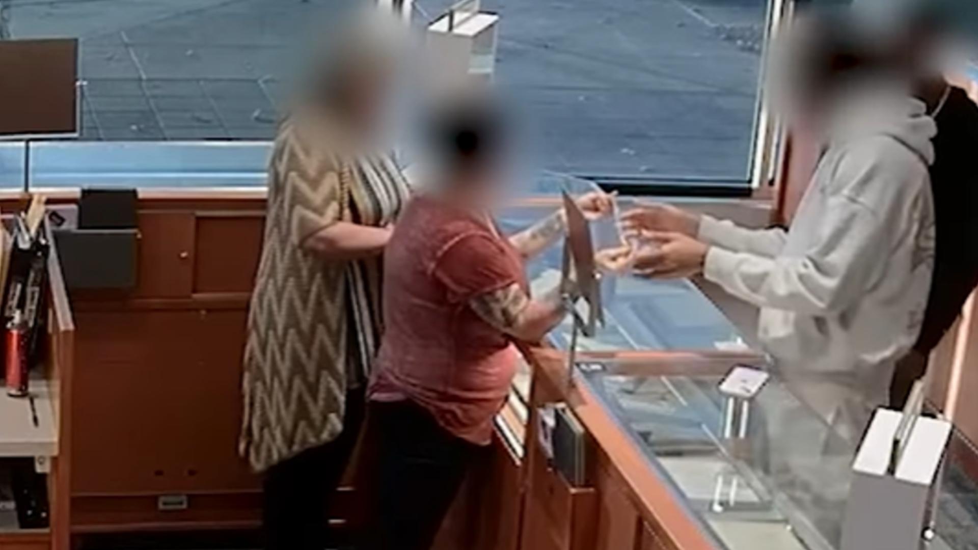 Phoenix, AZ- ARRESTED: Two individuals stole $125,000 worth of jewelry from Valley stores, police said