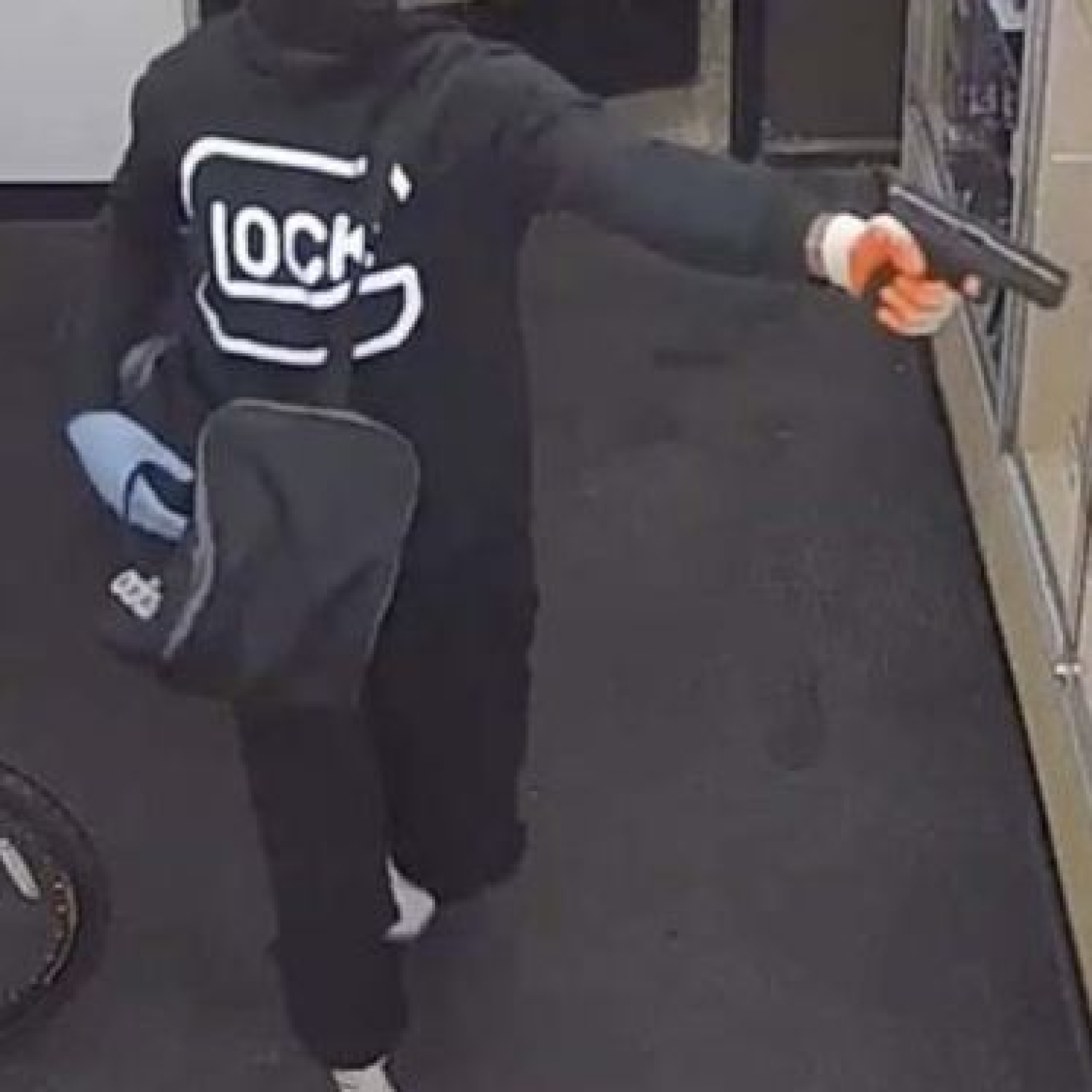 Chicago Gunpoint Robber